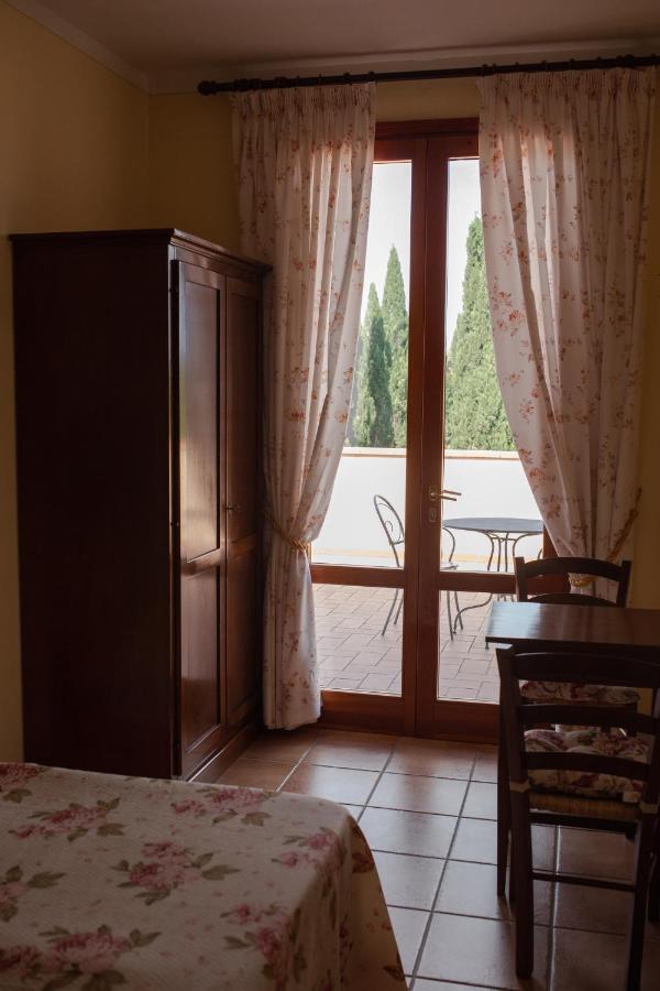 Appartamenti Casalsole チェッレート・グイーディ エクステリア 写真
